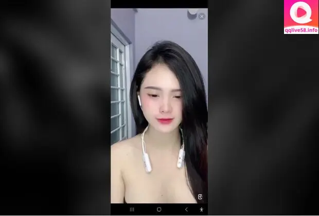 Bbi QQlive Mặc Bikini 2 Mảnh Show Hàng Lôi Cuốn Hình 5