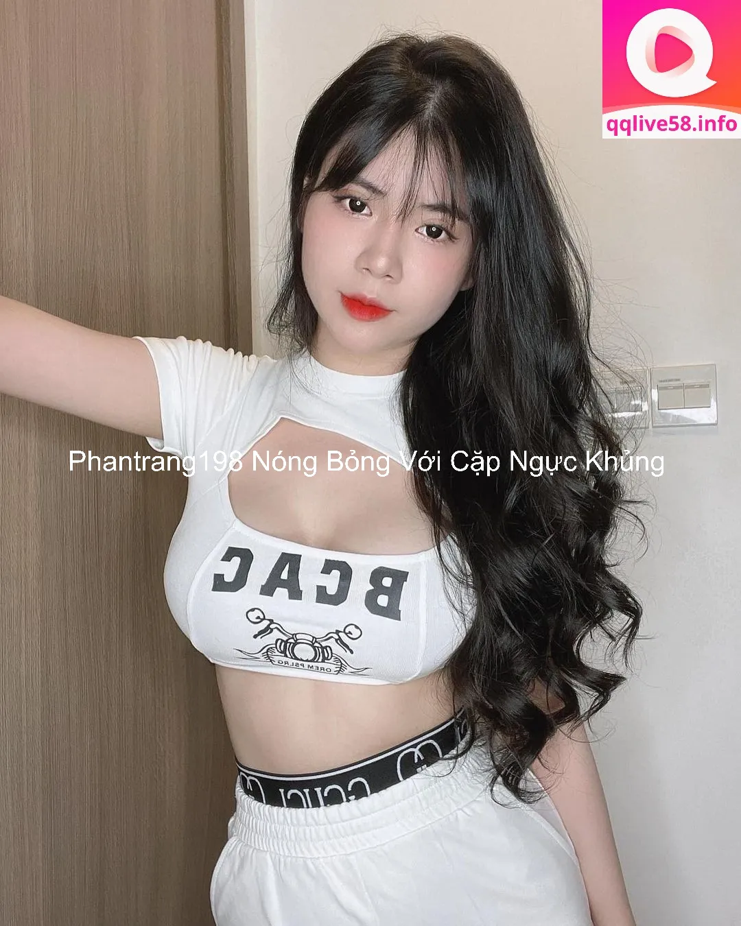 Phantrang198 Nóng Bỏng Với Cặp Ngực Khủng 4